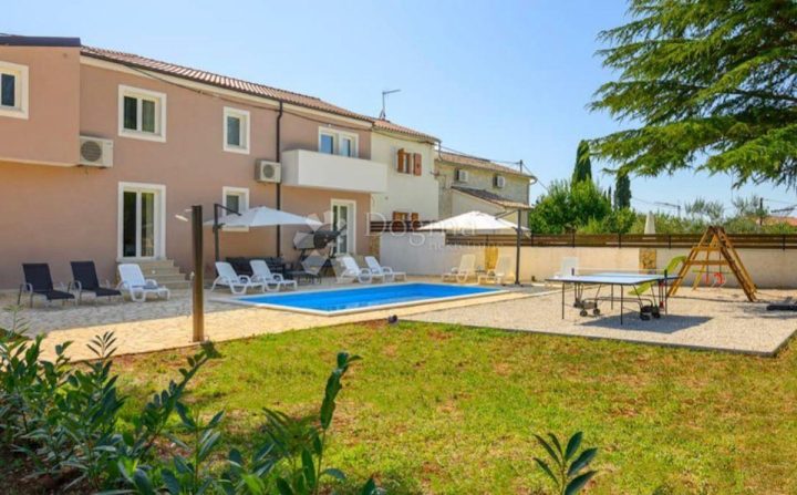 House for sale 200 m² – Smoljanci