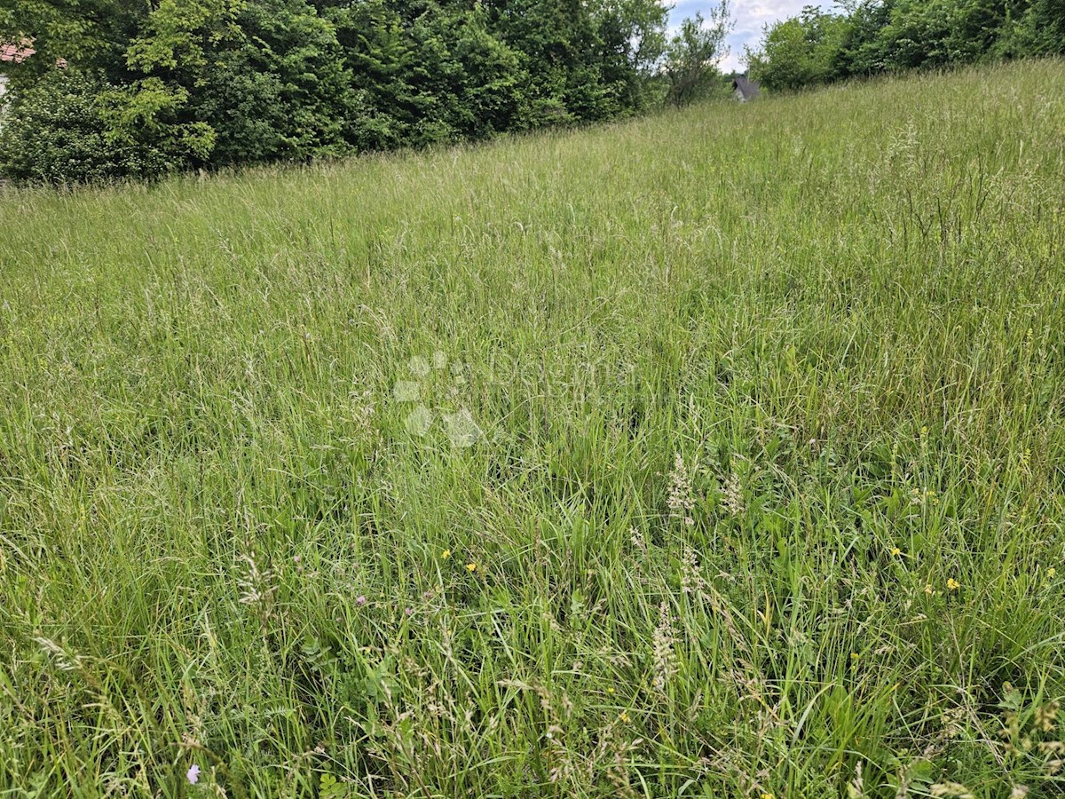 Zemljište Na prodaju - ZAGREBAČKA BRDOVEC