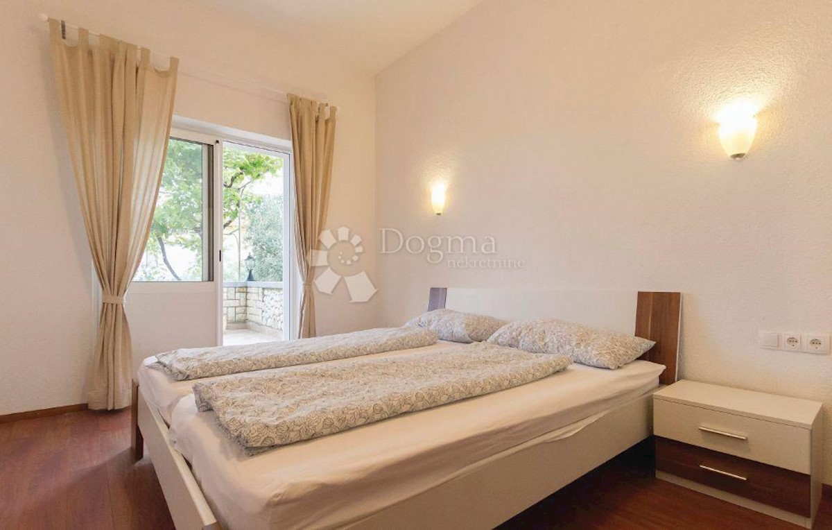 Flat For sale - PRIMORSKO-GORANSKA RAB