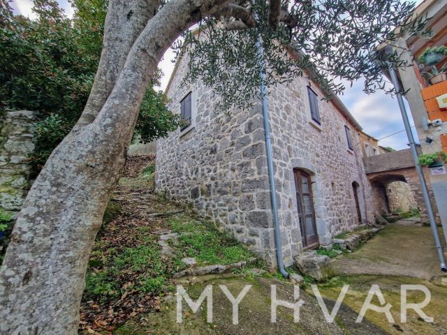 Casa In vendita - Splitsko-dalmatinska Stari Grad - foto 2/27