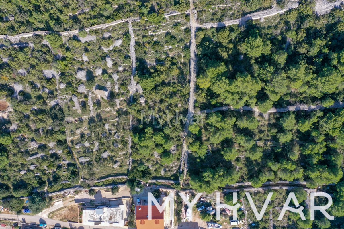 Pozemok Na predaj - SPLITSKO-DALMATINSKA HVAR