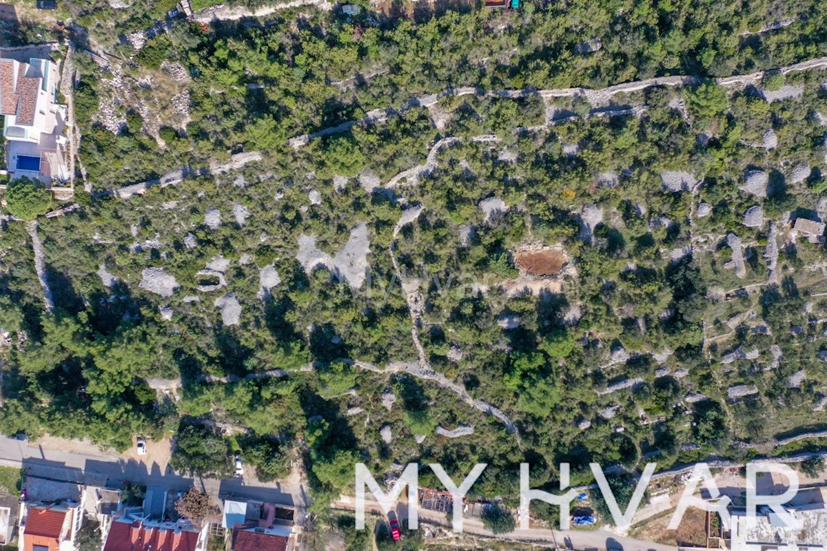 Land For sale - SPLITSKO-DALMATINSKA HVAR