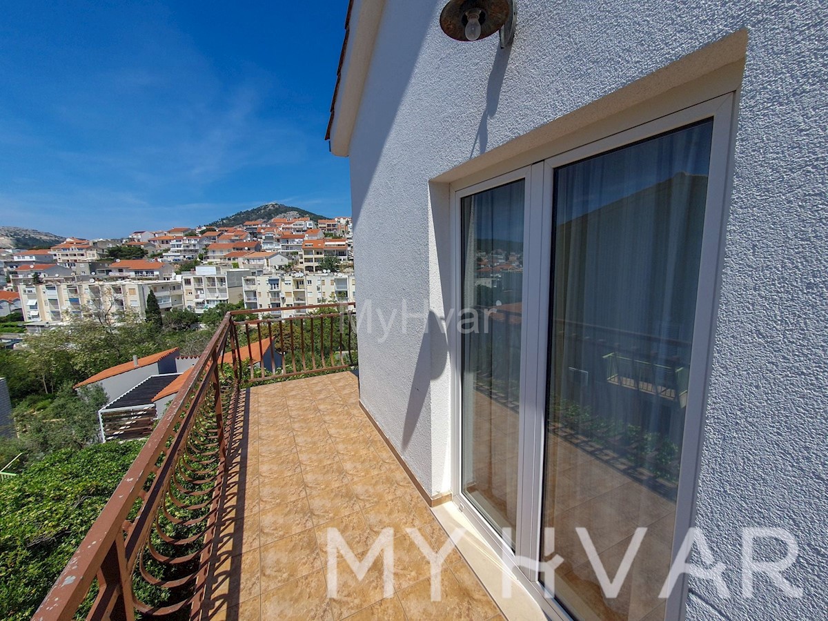 Apartment Zu verkaufen - SPLITSKO-DALMATINSKA HVAR