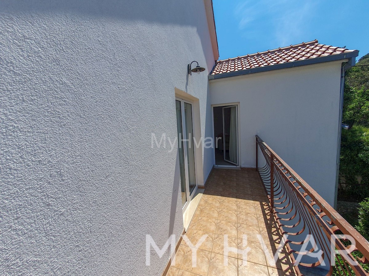 Apartment Zu verkaufen - SPLITSKO-DALMATINSKA HVAR