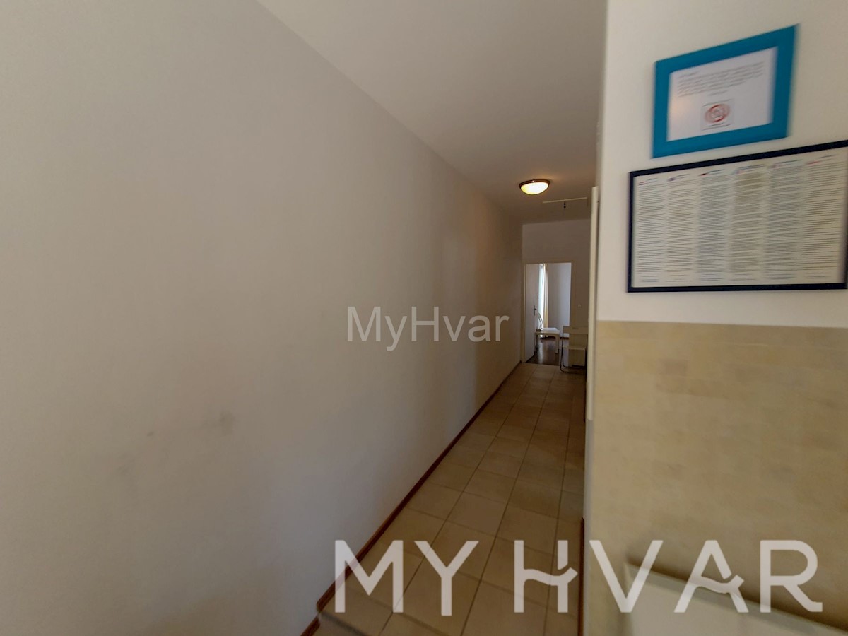 Apartment Zu verkaufen - SPLITSKO-DALMATINSKA HVAR