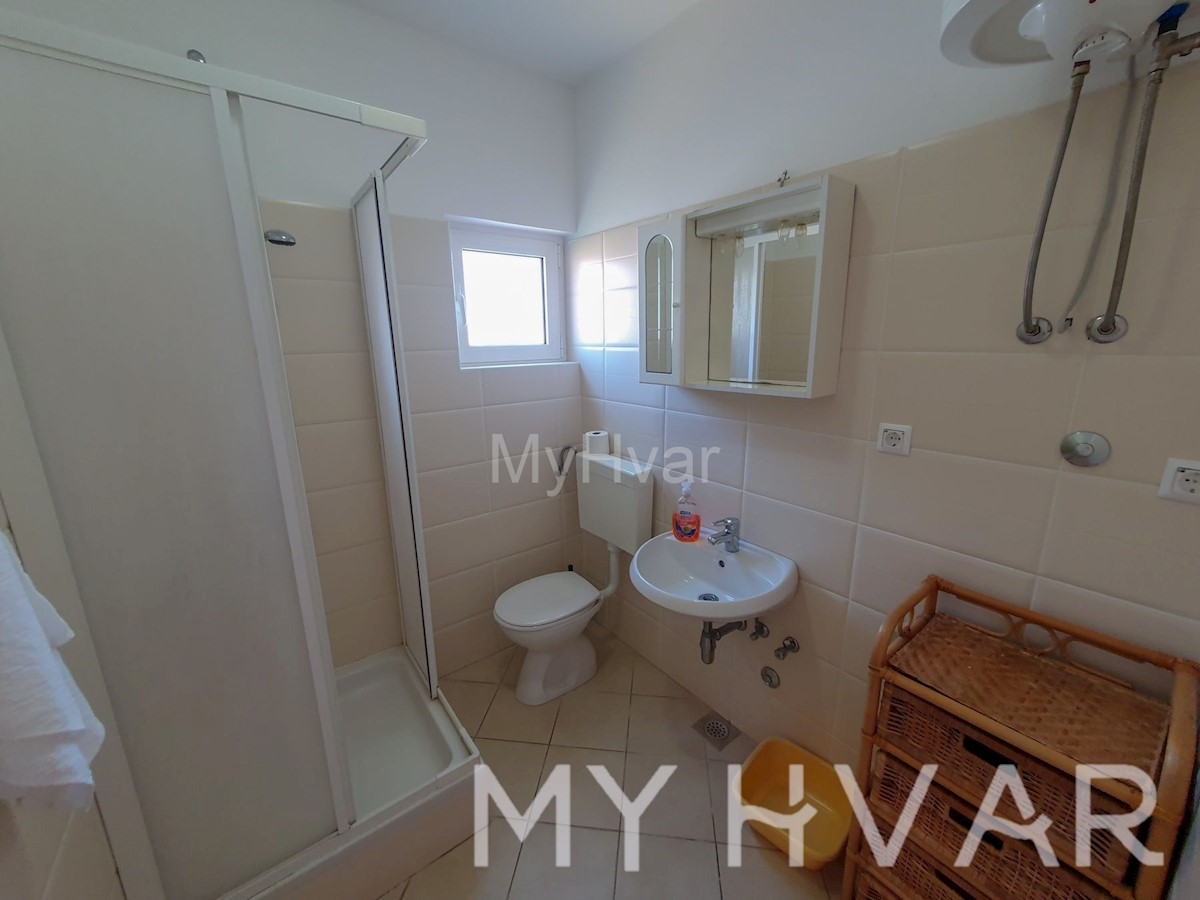 Apartment Zu verkaufen - SPLITSKO-DALMATINSKA HVAR