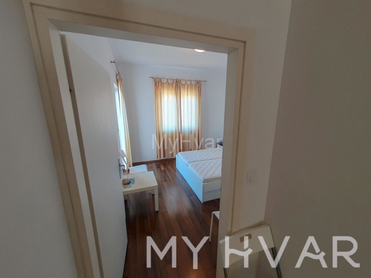 Apartment Zu verkaufen - SPLITSKO-DALMATINSKA HVAR