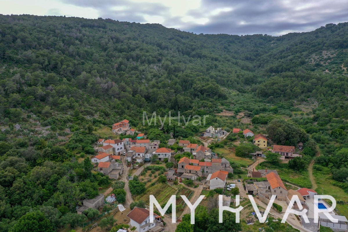 Haus Zu verkaufen - SPLITSKO-DALMATINSKA STARI GRAD