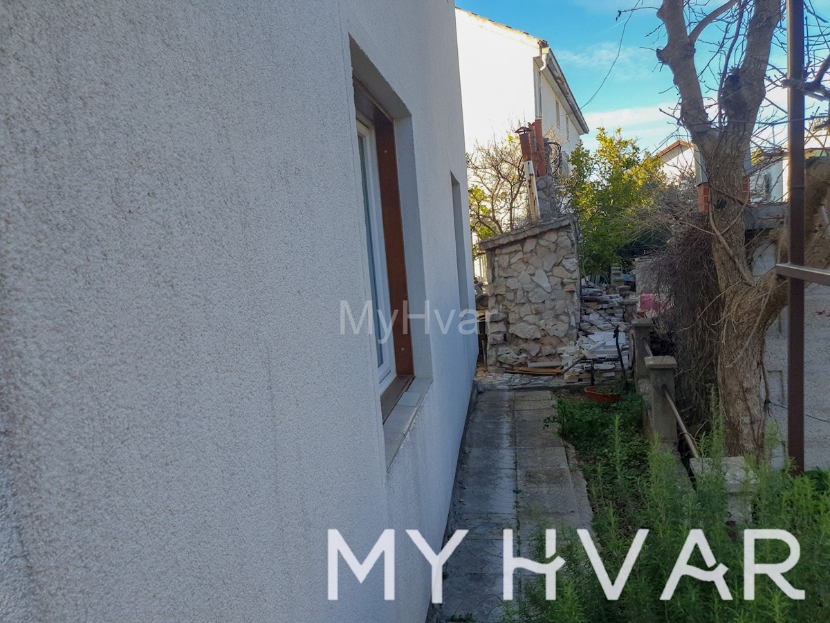 Haus Zu verkaufen - SPLITSKO-DALMATINSKA STARI GRAD