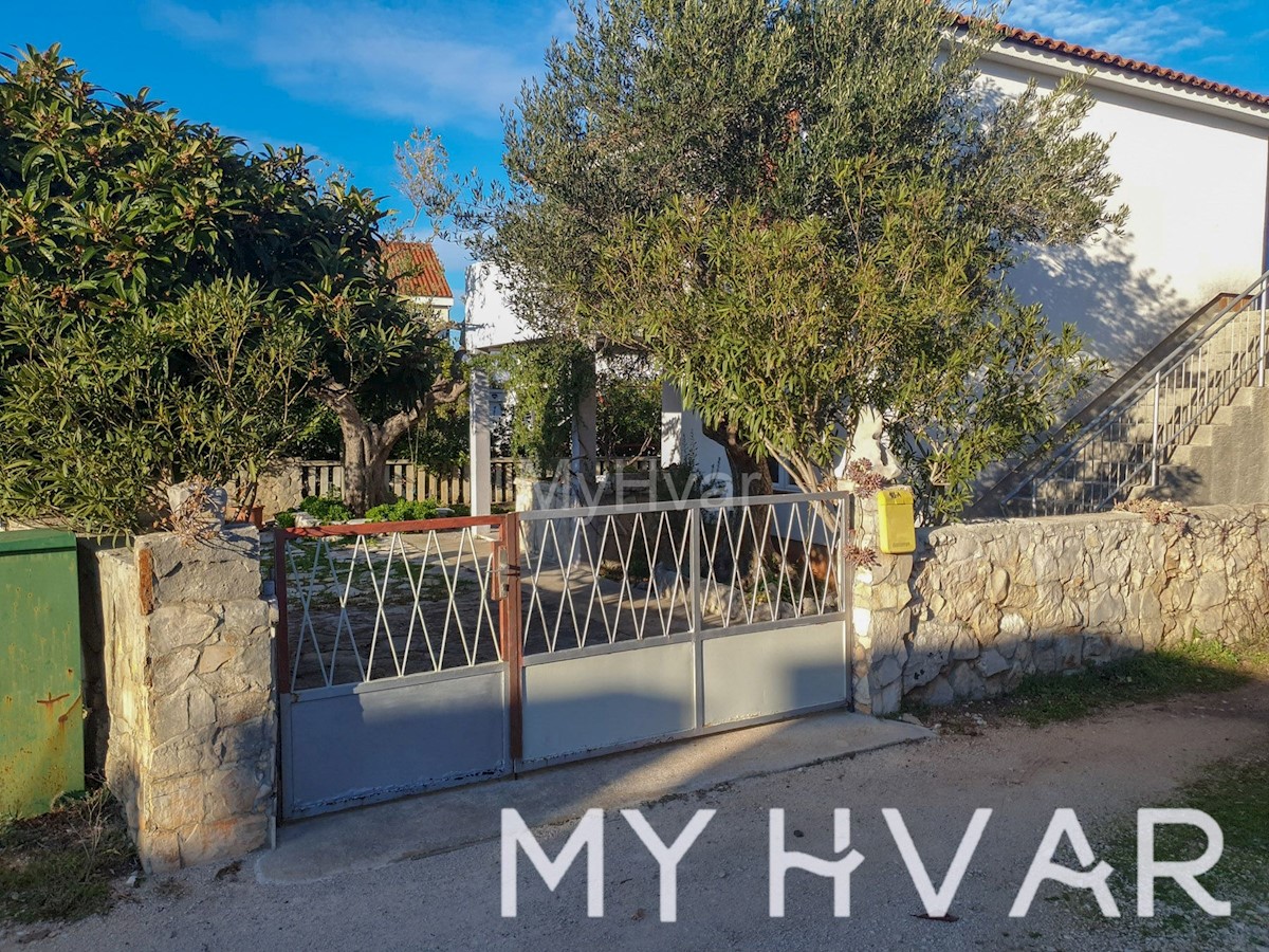 Haus Zu verkaufen - SPLITSKO-DALMATINSKA STARI GRAD