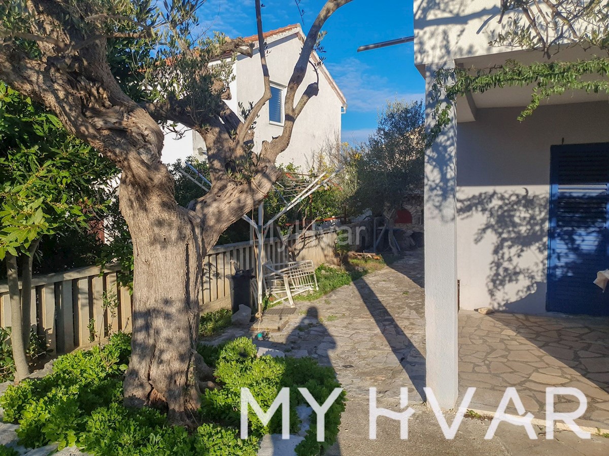 Haus Zu verkaufen - SPLITSKO-DALMATINSKA STARI GRAD
