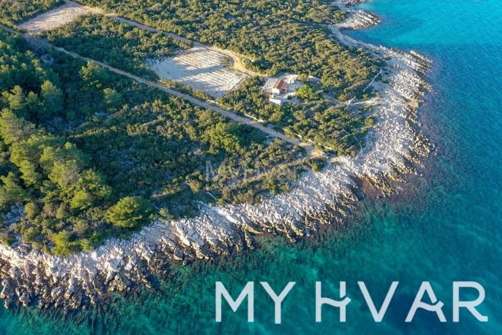 House for sale 11950 m² – Stari Grad