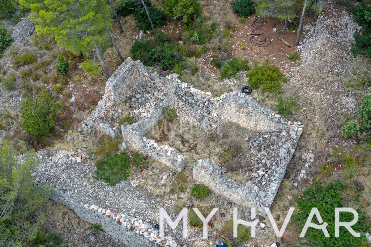 Parcela Na predaj - SPLITSKO-DALMATINSKA HVAR