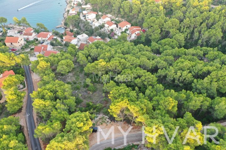 Pozemek na prodej 6854 m² – Stari Grad