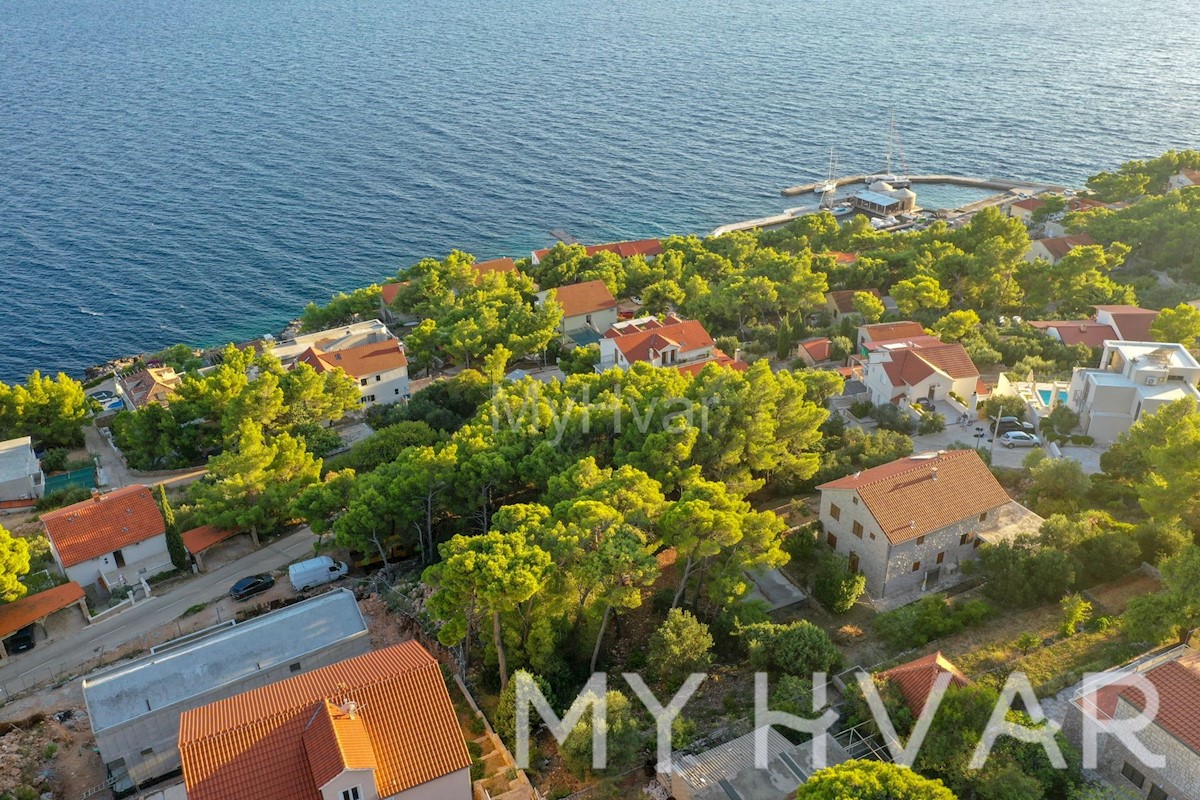 Działka Na sprzedaż - SPLITSKO-DALMATINSKA HVAR