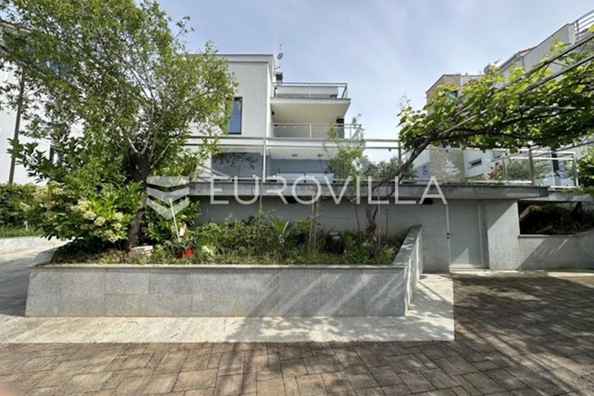 House For rent - ISTARSKA PULA