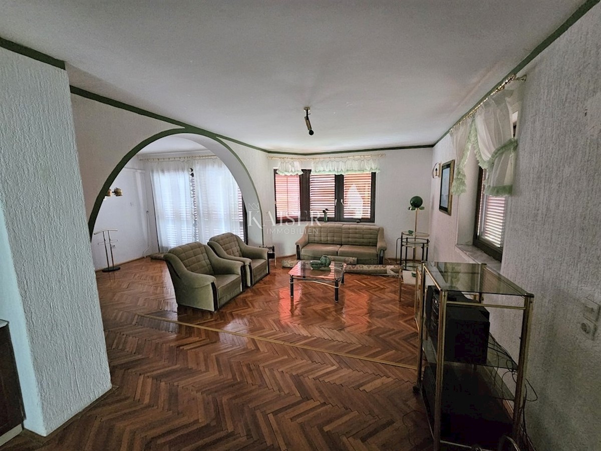 Haus Zu verkaufen - PRIMORSKO-GORANSKA NOVI VINODOLSKI