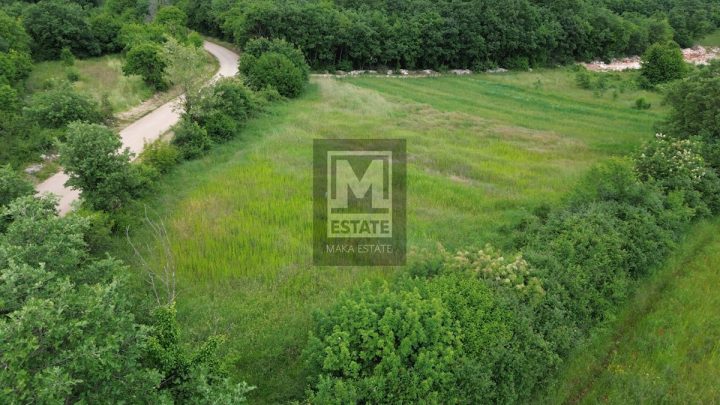 Parcela na predaj 2093 m² – Poreč