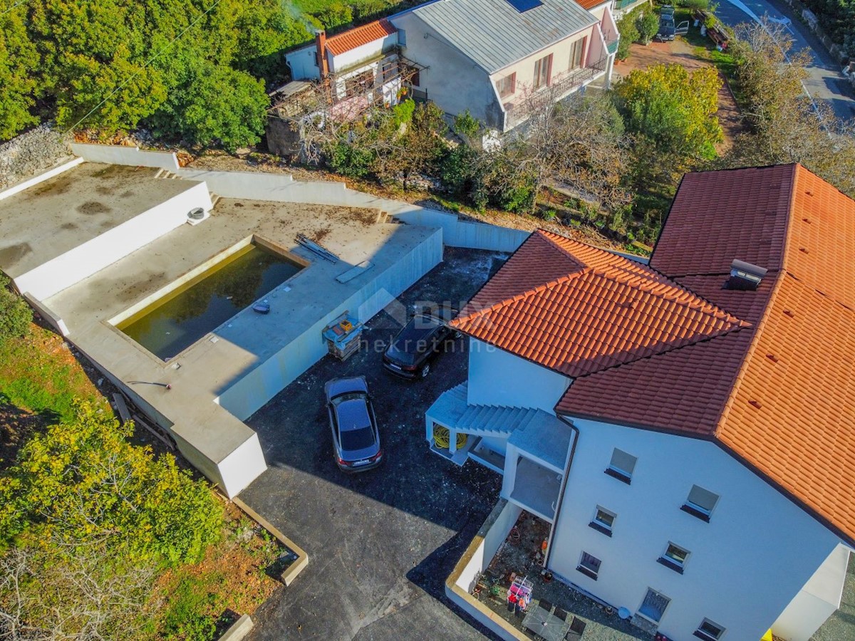 Flat For sale - PRIMORSKO-GORANSKA BAKAR