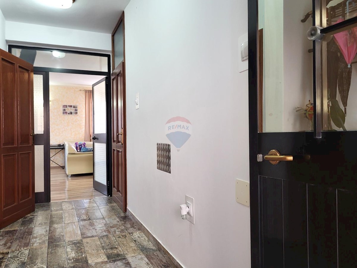 Flat For sale - ISTARSKA PULA