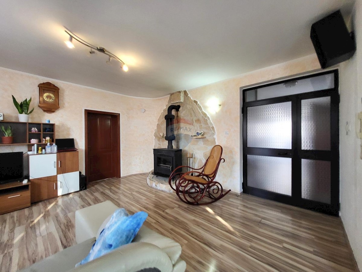 Flat For sale - ISTARSKA PULA