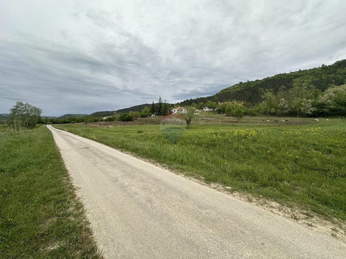 Parcela Naprodaj - ISTARSKA Cerovlje