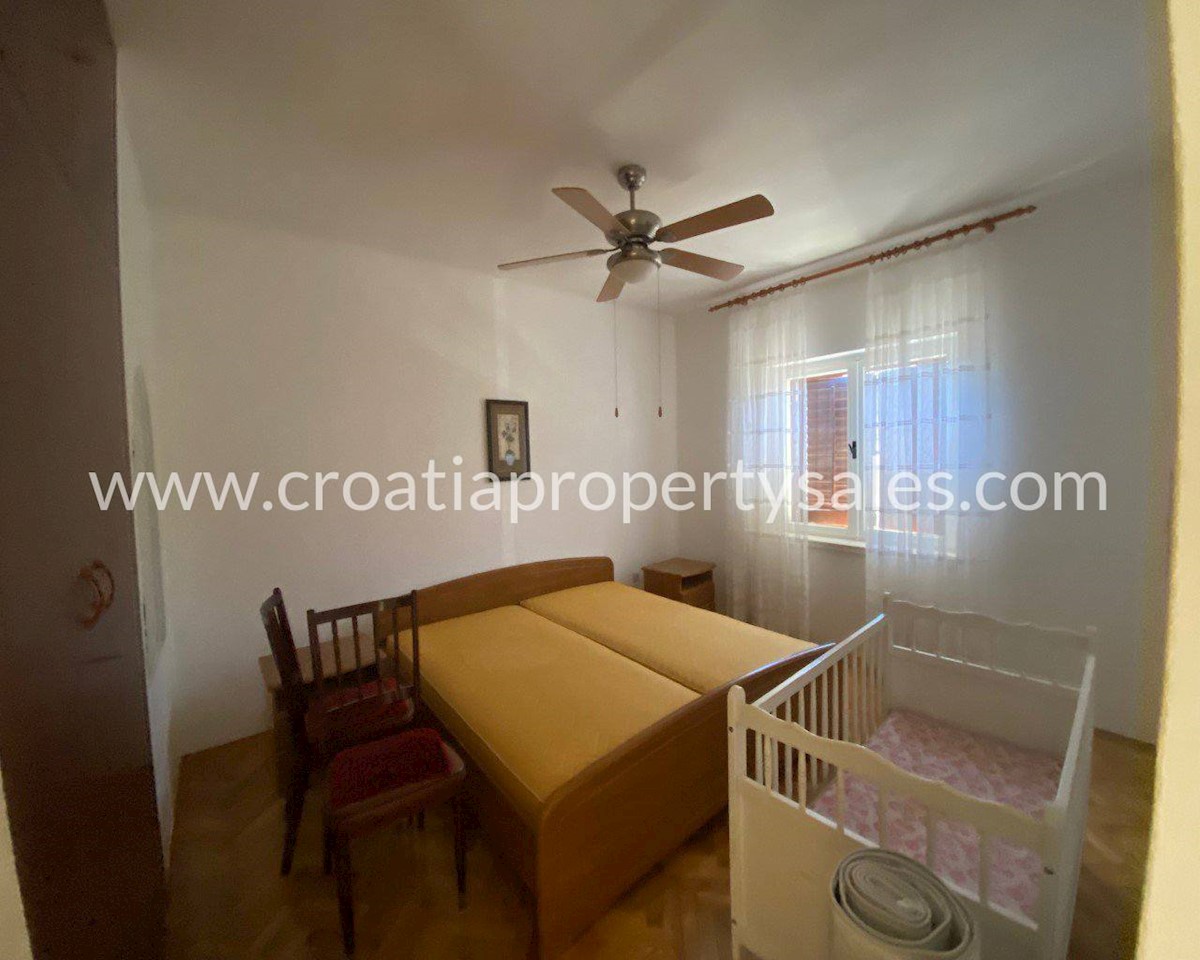 House For sale - SPLITSKO-DALMATINSKA BRAČ