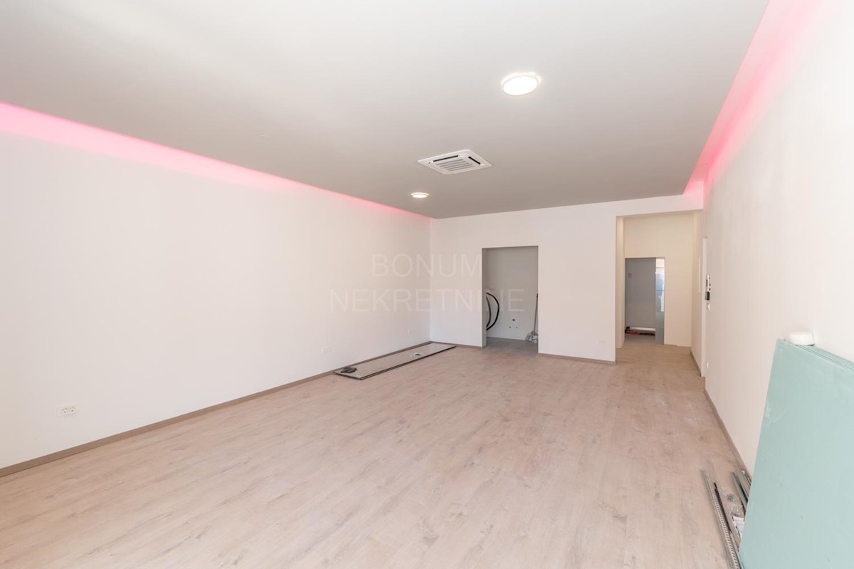 Apartment Zu verkaufen - ŠIBENSKO-KNINSKA ŠIBENIK