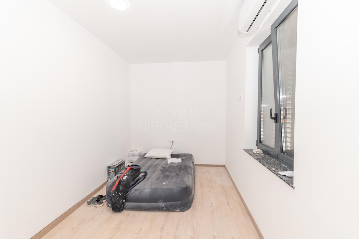 Apartment Zu verkaufen - ŠIBENSKO-KNINSKA ŠIBENIK