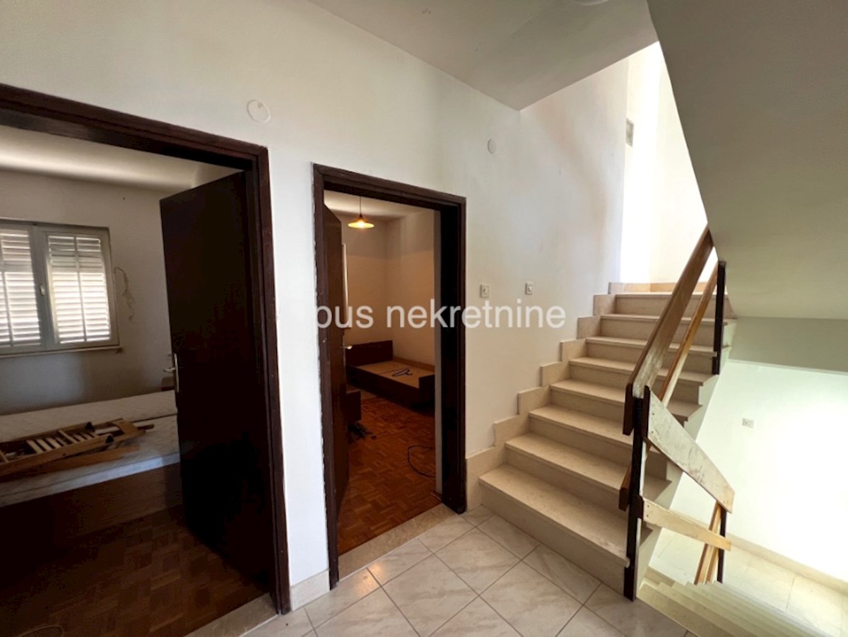 Maison À vendre - SPLITSKO-DALMATINSKA OMIŠ