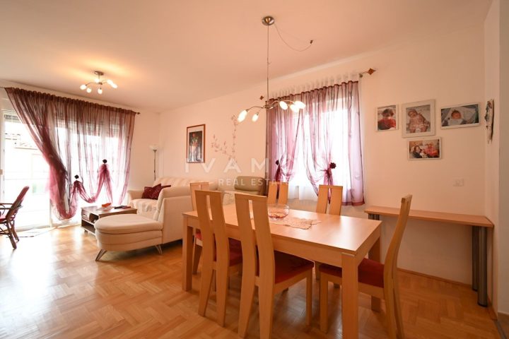 Apartmán na prodej 75 m² – Poreč