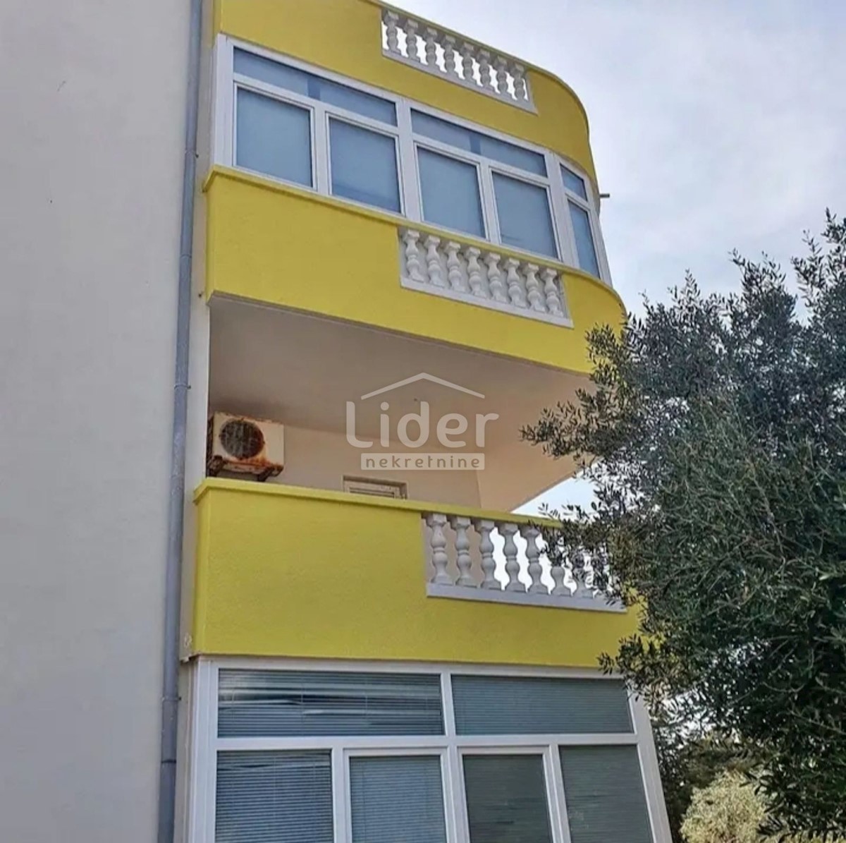 Apartmán Na prodej - LIČKO-SENJSKA NOVALJA