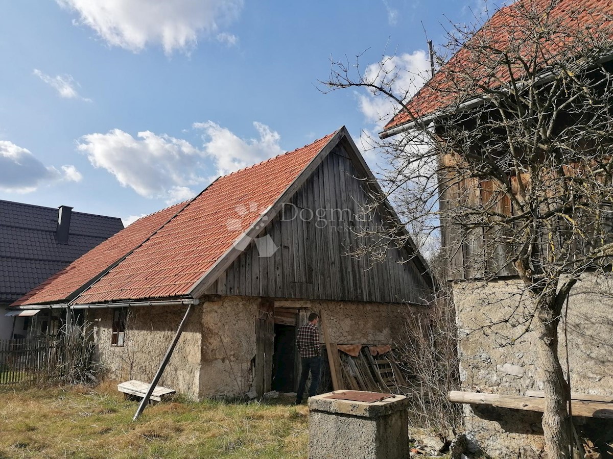 Kuća Na prodaju - PRIMORSKO-GORANSKA MRKOPALJ