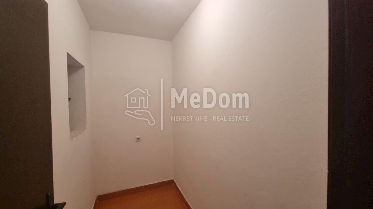 Maison À vendre - ISTARSKA PULA