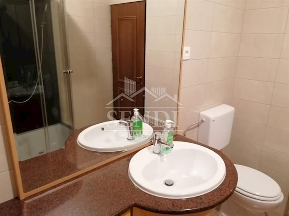 Flat For rent - PRIMORSKO-GORANSKA BAKAR