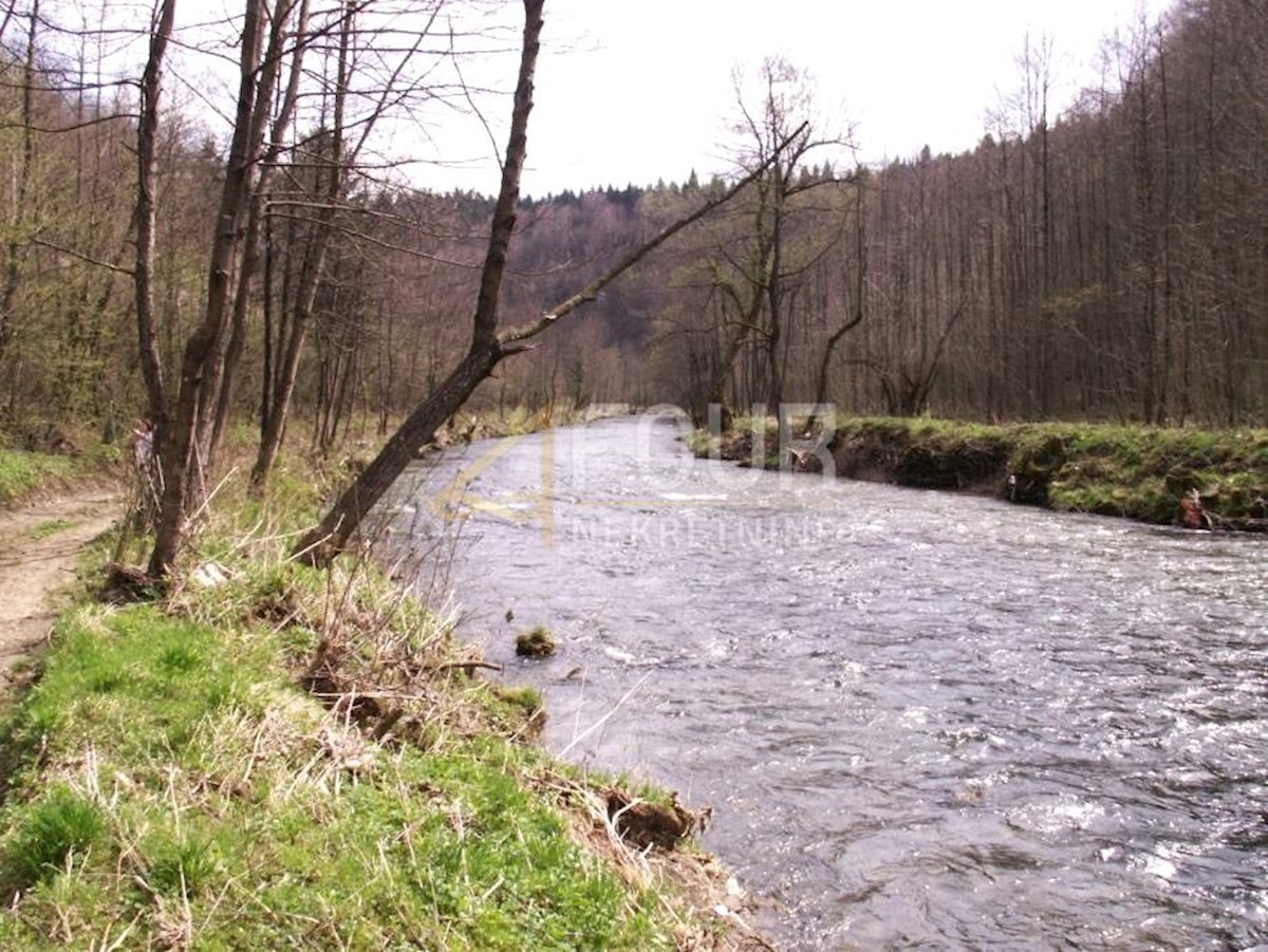 Pozemok Na predaj - PRIMORSKO-GORANSKA VRBOVSKO