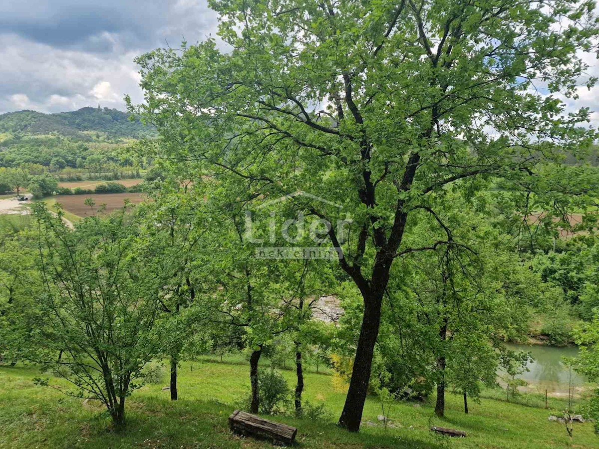 Kuća Na prodaju - ISTARSKA PAZIN