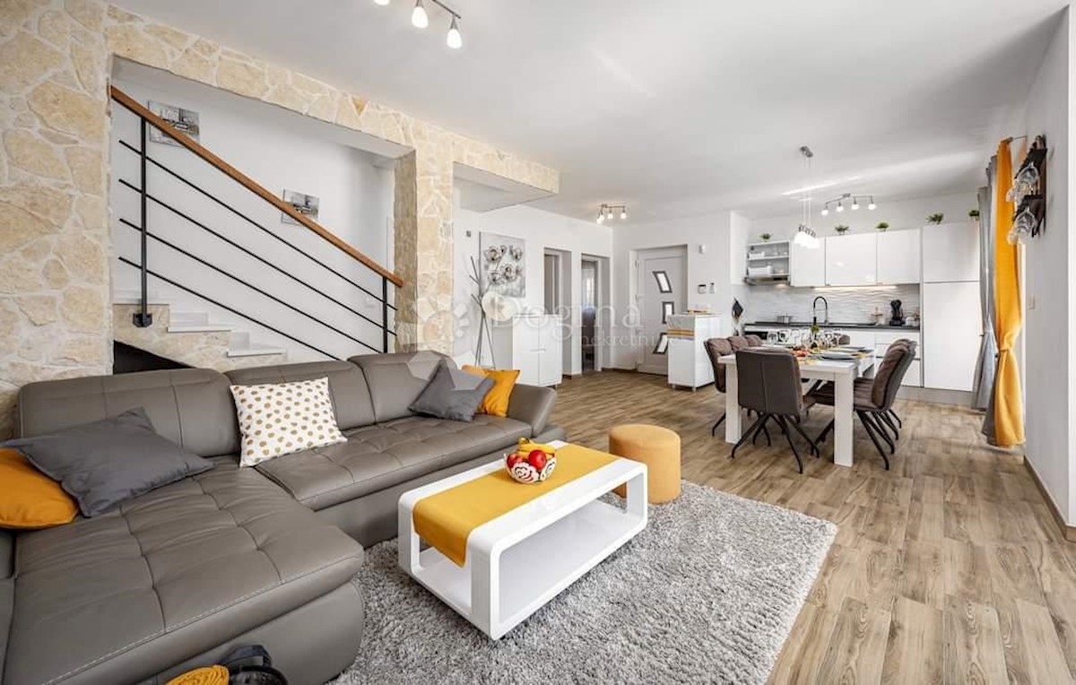 Maison À vendre - ISTARSKA LABIN