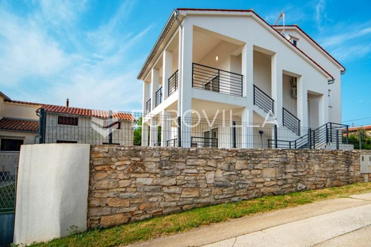 House For sale - ISTARSKA LIŽNJAN