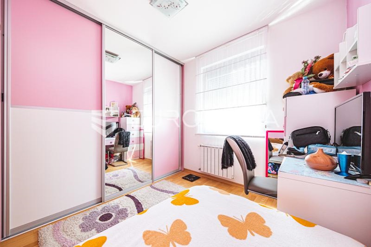 Apartmán Na predaj - GRAD ZAGREB ZAGREB