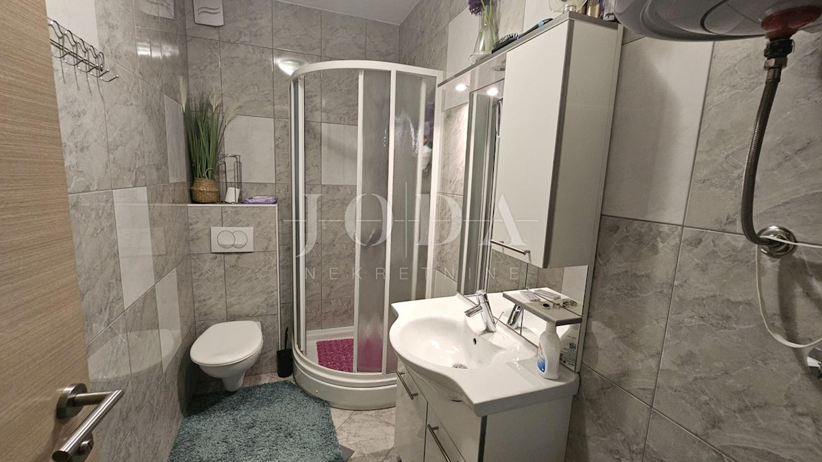 Apartment Zu verkaufen - PRIMORSKO-GORANSKA NOVI VINODOLSKI