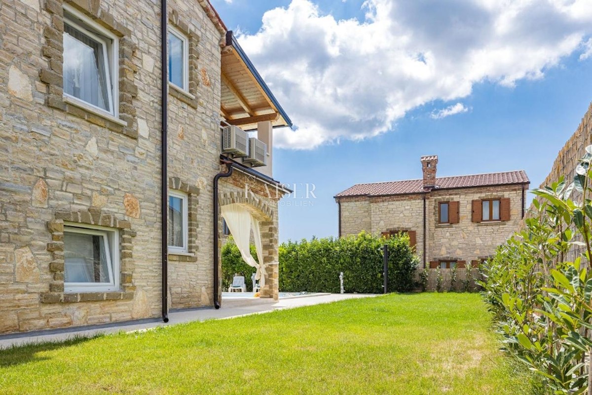Haus Zu verkaufen - ISTARSKA SVETVINČENAT