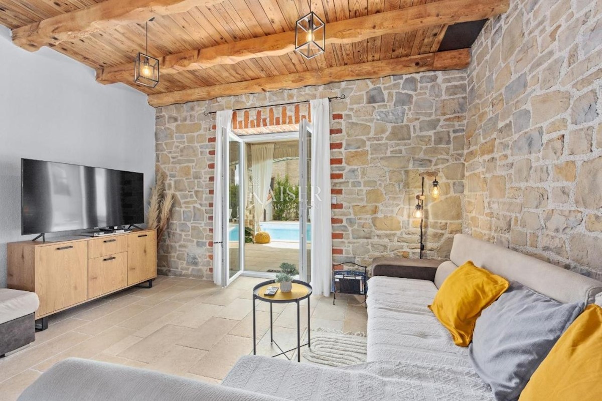 Haus Zu verkaufen - ISTARSKA SVETVINČENAT