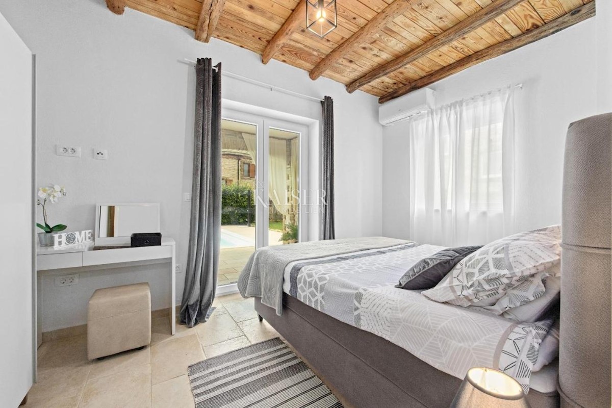 Haus Zu verkaufen - ISTARSKA SVETVINČENAT