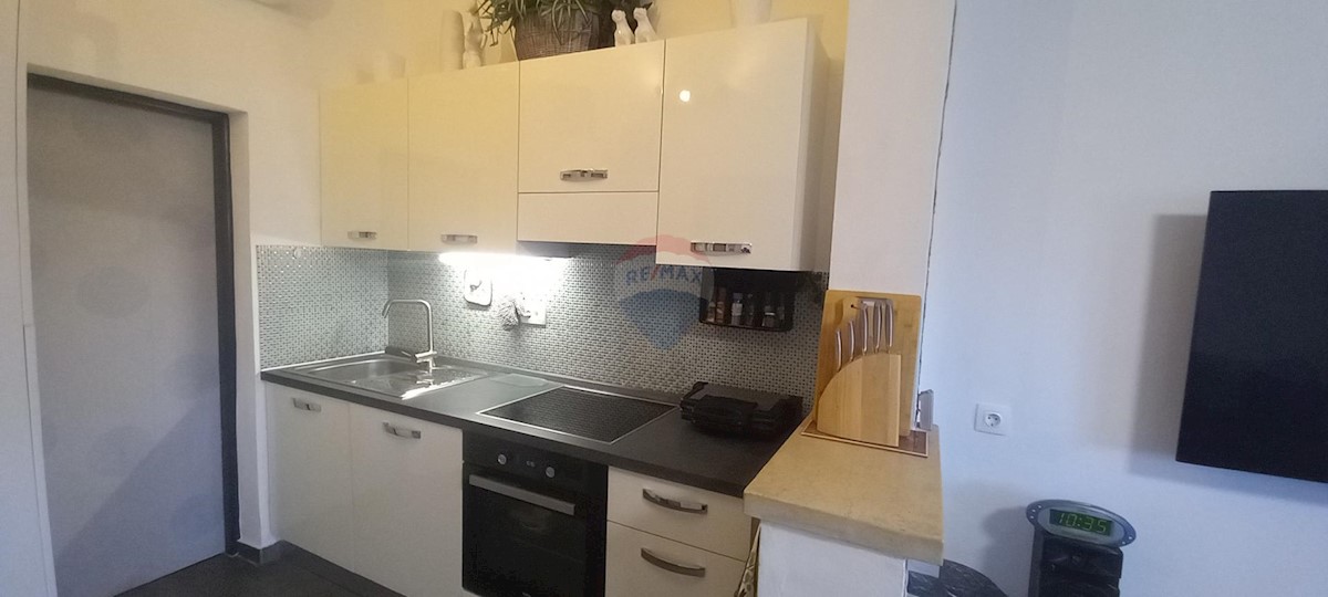 Flat For sale - ISTARSKA PULA