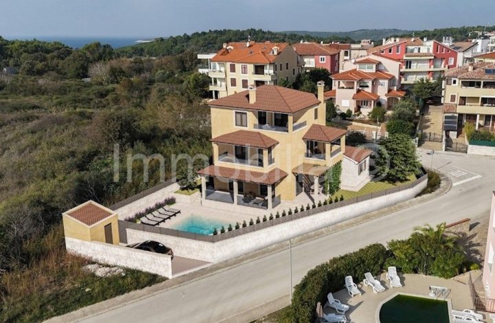 Kuća na prodaju 265 m² – Premantura