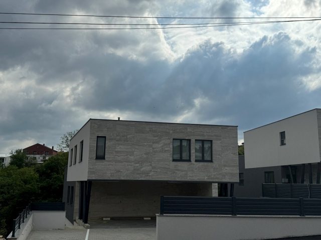 Apartmán na prenájom 157 m² – Zagreb