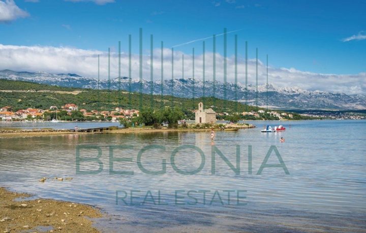 Land for sale 4244 m² – Podgradina