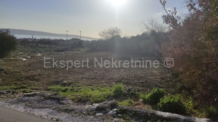 Grundstück zu verkaufen 4500 m² – Kaštel Lukšić