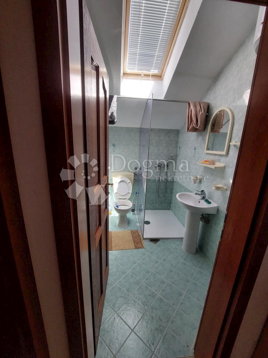 Apartma Naprodaj - ŠIBENSKO-KNINSKA Vodice